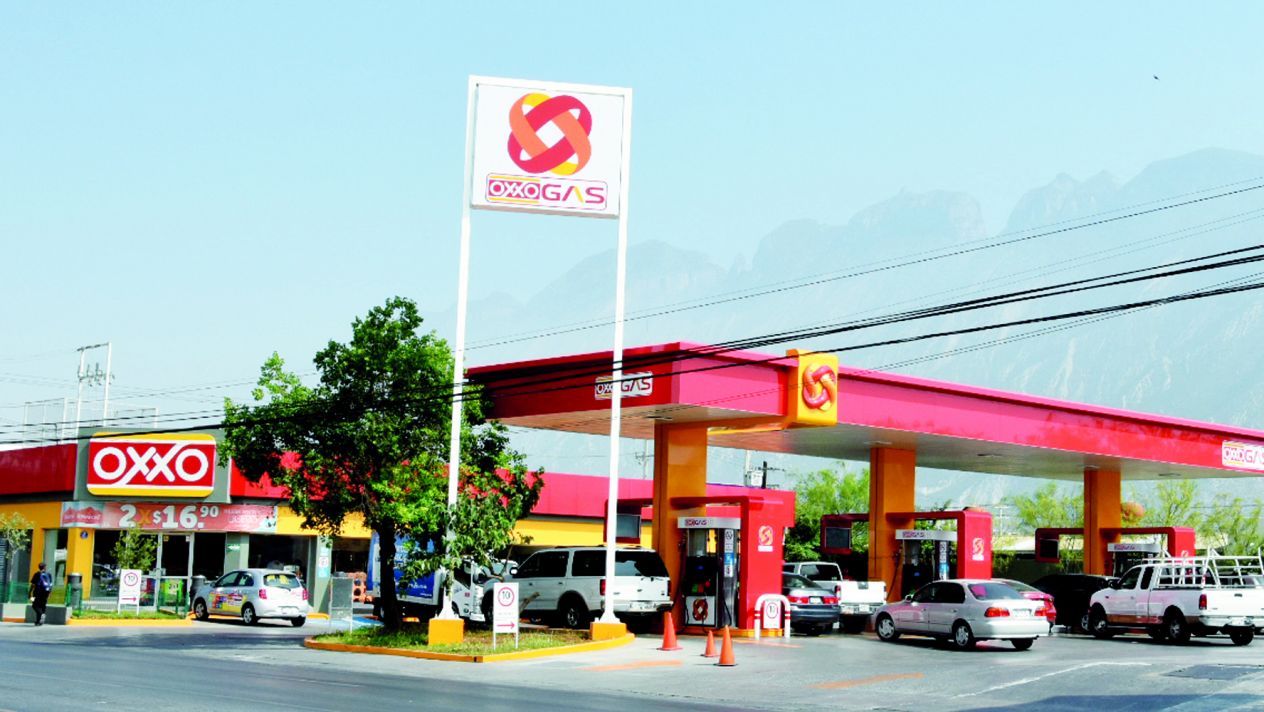 Oxxo y 7-Eleven, con 25 por ciento de gasolineras privadas